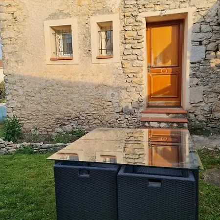 Le Gite De La Badassiere * Forcalquier