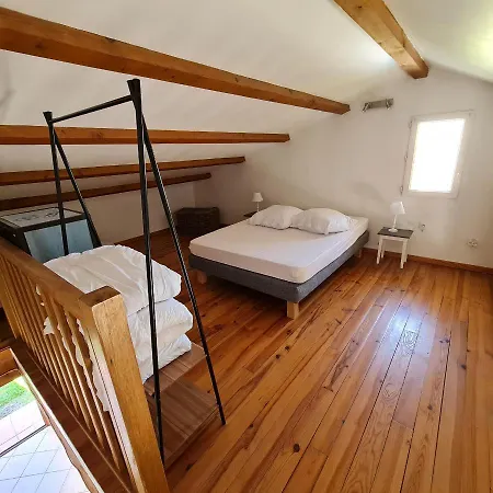 Apartment Le Gite De La Badassiere Forcalquier